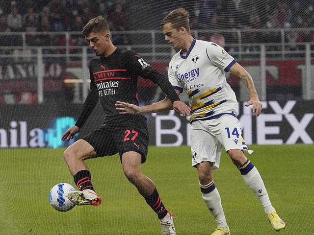 Kết quả bóng đá AC Milan - Verona: Bùng nổ hiệp 2, ngược dòng ngoạn mục (Vòng 8 Serie A)