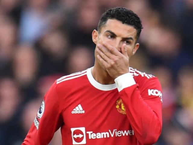 Ronaldo dính vận đen, sau thảm bại Liverpool lại gặp rắc rối mới
