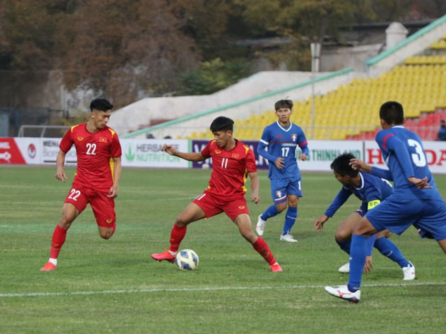Ở sân chơi vừa tầm U23 Việt Nam, “phép thuật” ông Park vẫn hữu hiệu