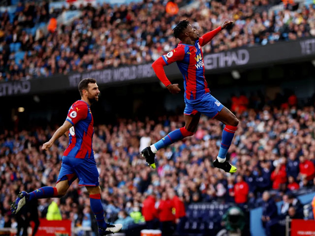 Trực tiếp bóng đá Man City - Crystal Palace: Laporte nhận thẻ đỏ (Vòng 10 Ngoại hạng Anh)