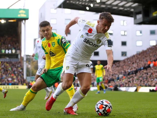 Video bóng đá Norwich - Leeds United: Bùng nổ đầu hiệp 2, siêu phẩm hạ màn (Vòng 10 Ngoại hạng Anh)