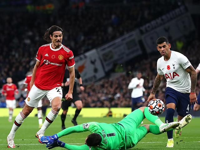 Video bóng đá Tottenham - MU: Rực rỡ Ronaldo - Cavani, gỡ bỏ áp lực (Vòng 10 Ngoại hạng Anh)