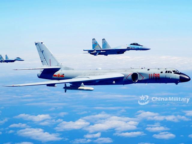TQ điều gần 200 máy bay áp sát Đài Loan trong tháng ”kỷ lục”