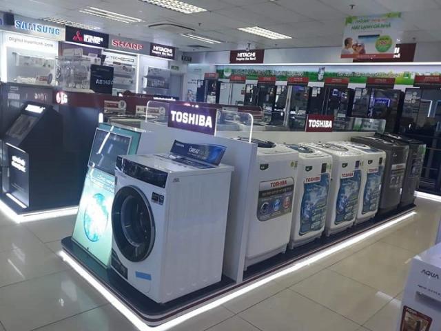 Nóng tuần qua: Hàng điện máy giảm giá “cực sốc”, mua máy giặt chưa đến 2 triệu đồng