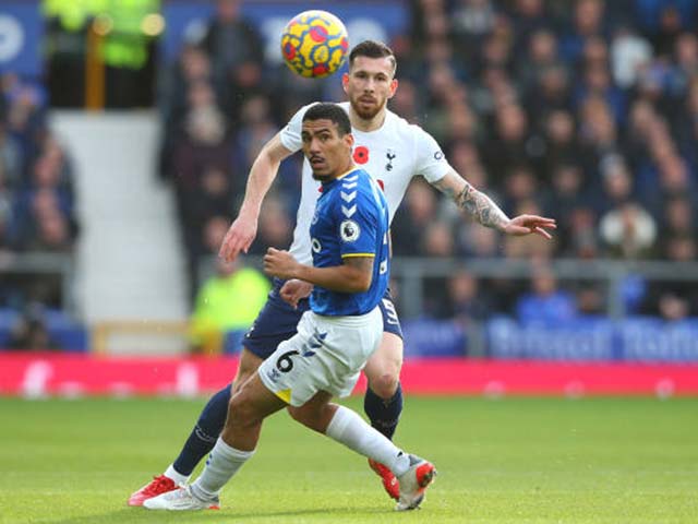 Video bóng đá Everton - Tottenham: Tiếc nuối cột dọc & pha ”bẻ còi” vì VAR (Vòng 11 Ngoại hạng Anh)