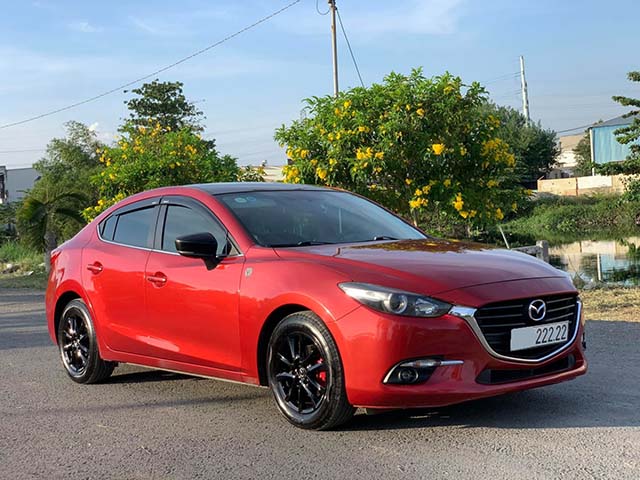 Mazda3 biển ngũ quý 2 chạy ba năm rao bán lại tỷ rưỡi