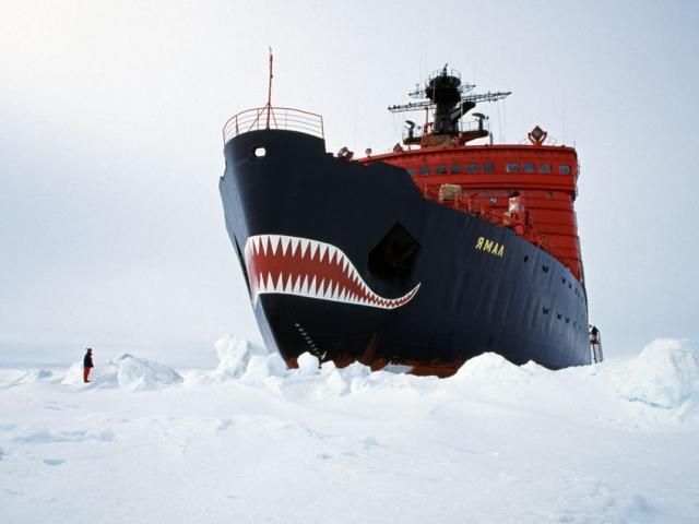Tham vọng xây dựng ”con đường tơ lụa vùng Cực”, TQ đóng tàu lớn chưa từng có