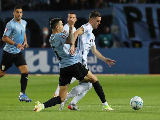 Video bóng đá Uruguay - Argentina: Siêu phẩm Di Maria, Messi gây bất ngờ (Vòng loại World Cup)