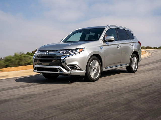 2021 Mitsubishi Outlander Review Pricing and Specs