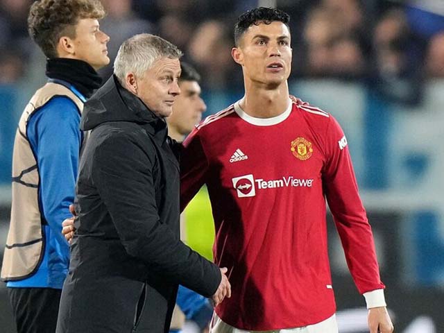 Choáng Ronaldo là ứng viên thay Solskjaer dẫn dắt MU, bị nghi ngờ năng lực