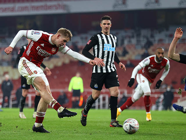 Nhận định bóng đá Arsenal - Newcastle: ”Pháo thủ” trút giận, ”mồi ngon” khó cưỡng (Vòng 13 Ngoại hạng Anh)