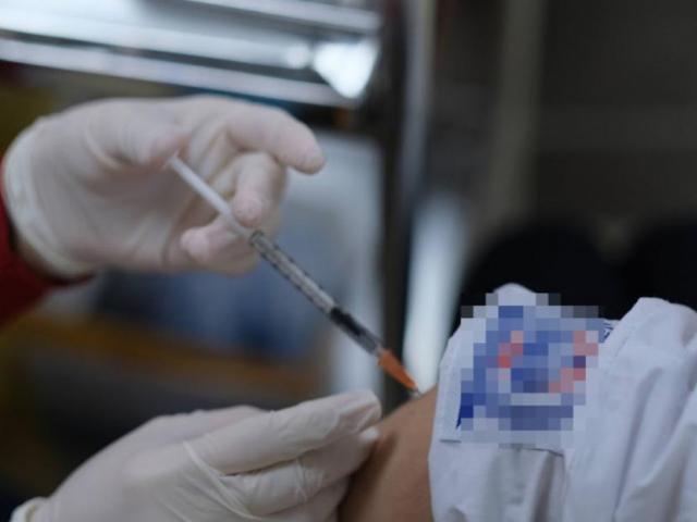Nguyên nhân 2 học sinh ở Bắc Giang và Hà Nội tử vong sau tiêm vắc xin phòng COVID-19
