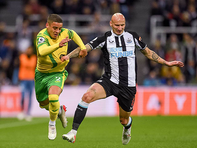 Video bóng đá Newcastle - Norwich City: Kịch tính thẻ đỏ, VAR & siêu phẩm (Vòng 14 Ngoại hạng Anh)