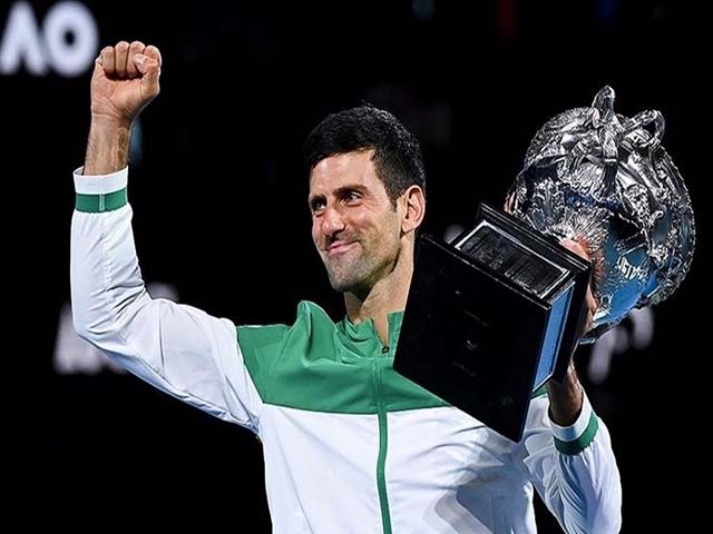 Djokovic không chịu tiêm vaccine, bị bác sỹ chỉ trích gay gắt