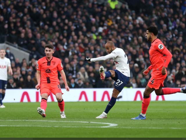 Trực tiếp bóng đá Tottenham - Norwich: Thế trận giằng co