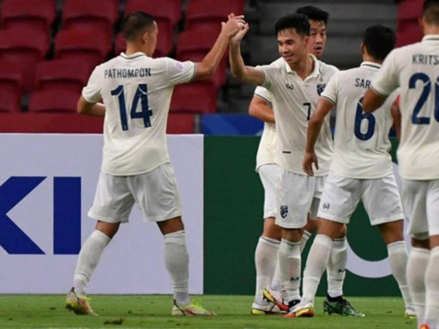 AFF Cup 2020: Khi người Thái mất phương hướng