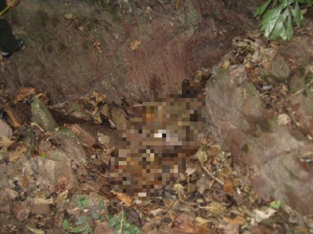 Cô gái trẻ ở Bắc Giang bị bạn anh trai cưỡng bức, sát hại: Vệt máu giữa rừng