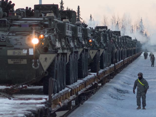 7 nước cảnh báo ”trả giá đắt” nếu tấn công Ukraine, Nga nói sao?