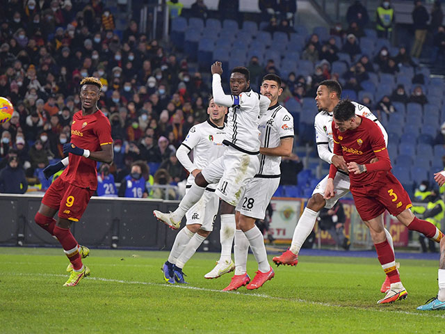 Kết quả bóng đá AS Roma - Spezia: Phủ đầu choáng váng, thẻ đỏ khó tin