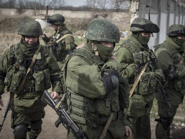 Nga sáp nhập Crimea: Chiến dịch nhanh lẹ lạ lùng chưa từng thấy khiến phương Tây ”ngã ngửa”