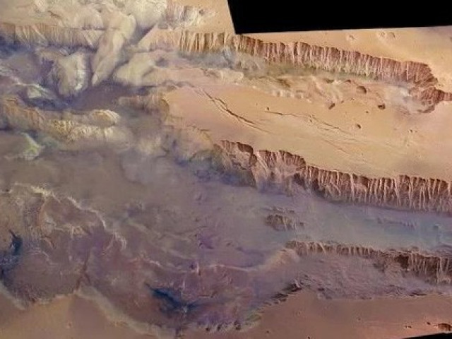 Dấu hiệu lạ ở Sao Hỏa: Hẻm núi đầy ”xác ướp” sinh vật ngoài hành tinh?