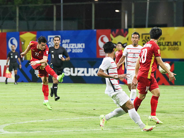 Video bóng đá ĐT Việt Nam - Campuchia: Vùi dập 4 bàn, hẹn đại chiến Thái Lan (AFF Cup)