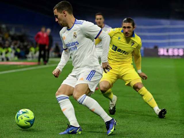 Trực tiếp bóng đá Real Madrid - Cadiz: Benzema bị cản phá cú đá phạt (Vòng 18 La Liga)