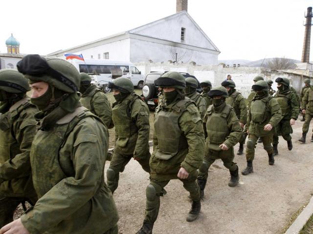 Vạn lính Nga rút khỏi biên giới Ukraine