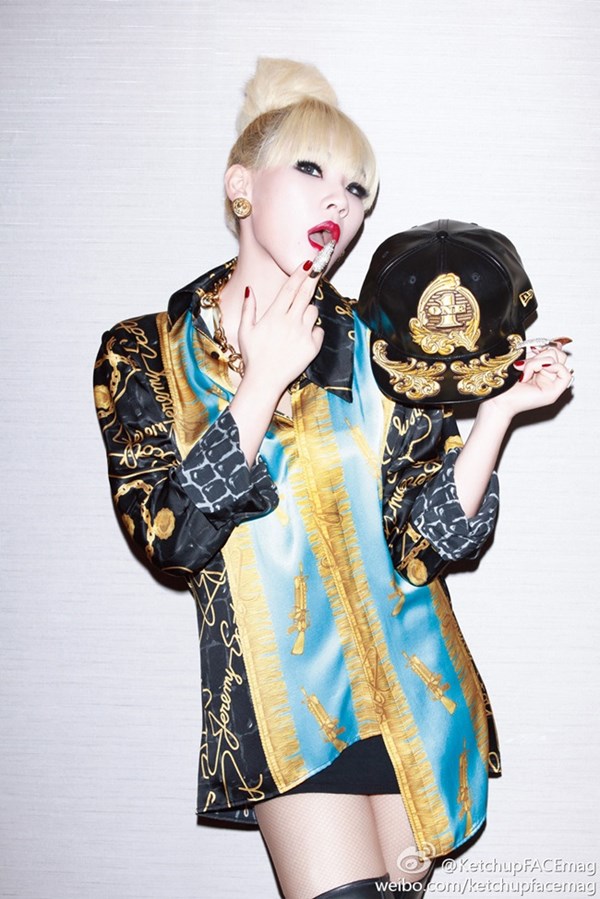 CL &#40;26.2.1991&#41; được biết đến là một nhóm trưởng tài năng và cuốn hút của 2NE1. Trên sân khấu, cô nàng luôn tràn đầy nhiệt huyết với chất giọng khỏe, khả năng rap tuyệt đỉnh.