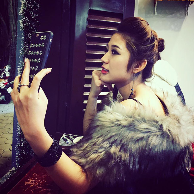 Hot girl Trang Cherry là &#34;bóng hồng&#34; khá&nbsp;kín tiếng của Mạc Hồng Quân.&nbsp;