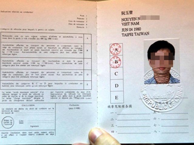 Hà Nội bắt đầu cấp GPLX quốc tế từ 1/3 - 1