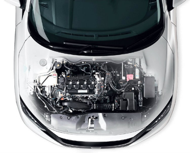 Tại thị trường Thái Lan, Honda Civic 2016 được trang bị tùy chọn 2 loại động cơ. Một là loại động cơ i-VTEC, dung tích 1.8 lít, sản sinh công suất 141 mã lực. Hai là loại động cơ VTEC TURBO, dung tích 1.5 lít, sản sinh công suất 173 mã lực. Cả hai đều đi kèm với loại hộp số vô cấp CVT.