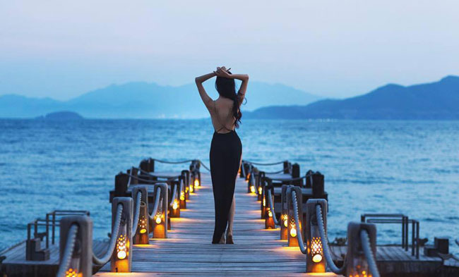 Chọn cách hoạt động&nbsp;thầm lặng nhưng cái tên Linh Sunny với danh xưng &#34;hot girl&#34; vẫn thu hút lượng lớn người hâm mộ.&nbsp;