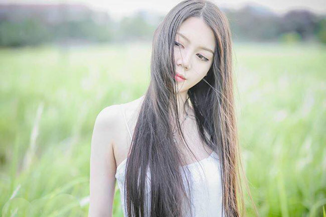 Vẻ đẹp trong sáng, thuần khiết của cô gái nổi như cồn nhờ clip 7 giây.&nbsp;
