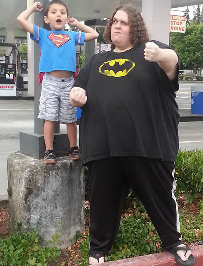 Sự đối lập giữa &#34;Super man&#34; và &#34;Batman&#34;.
