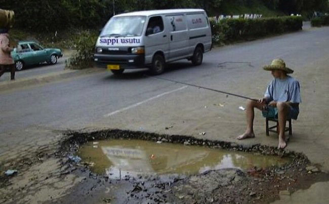Ngồi cả ngày kiểu gì ta cũng câu được cá nhé.