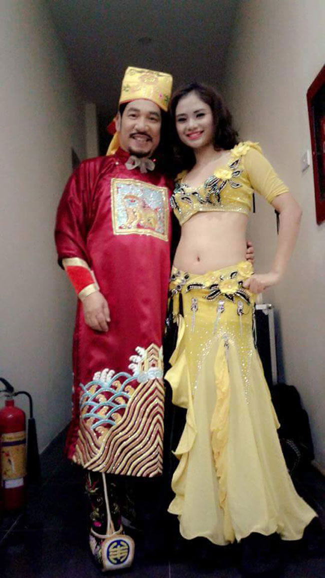 Đây là lần đầu tiên Phương Chi được biểu diễn trên sân khấu Táo Quân. Cô nàng lo lắng, hồi hộp và phấn khích hơn tất thảy những buổi biểu diễn khác.&nbsp;