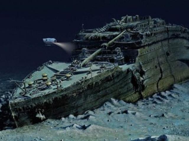 2,2 tỉ đồng/vé xuống đáy biển thăm xác tàu Titanic