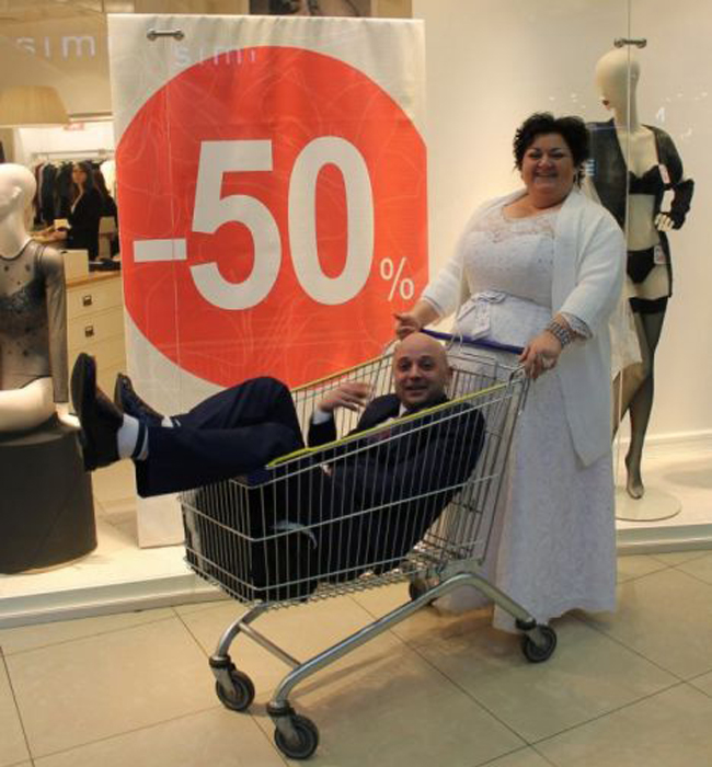 Đang giảm giá 50%, chị em nhanh nhanh sắm &#34;chồng&#34; đi.