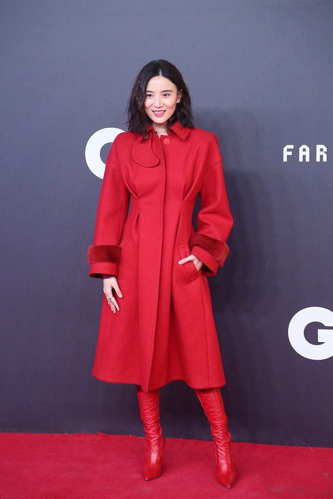 “Nữ thần cảnh nóng” vẫn muốn độc thân vui vẻ ở tuổi U40 - 1