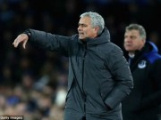 Bóng đá - MU thắng hoành tráng: Mourinho bênh Pogba, mắng Scholes như &quot;tát nước&quot;