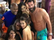 Thể thao - Mayweather &amp; tay chơi khét tiếng hành tinh Dan Bilzerian: Tiền và người đẹp