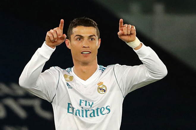 3 đại gia nhắm “siêu bom tấn” Ronaldo, Real hốt hoảng mời lương ngang Messi - 1