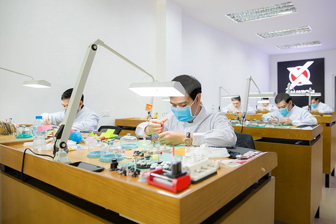 “Nóng bỏng” cuộc chiến “khai tử đồng hồ fake” - 3