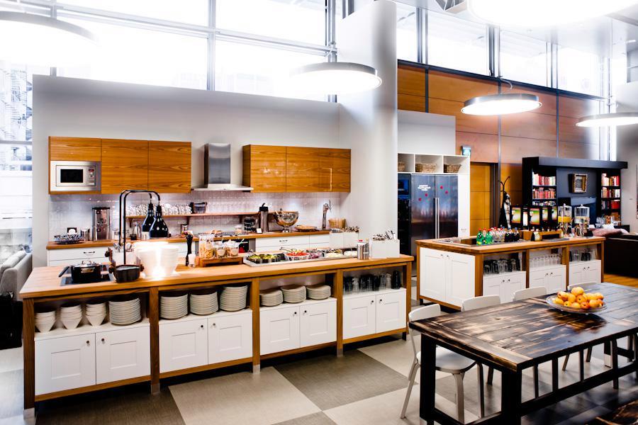 Những sân bay sang chảnh tới mức du khách chỉ muốn trễ chuyến để ở lại lâu - 4