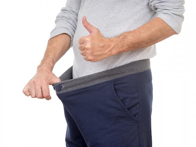 Phi thường - kỳ quặc - Dịch vụ tẩy trắng "của quý" gây tranh cãi ở Thái Lan