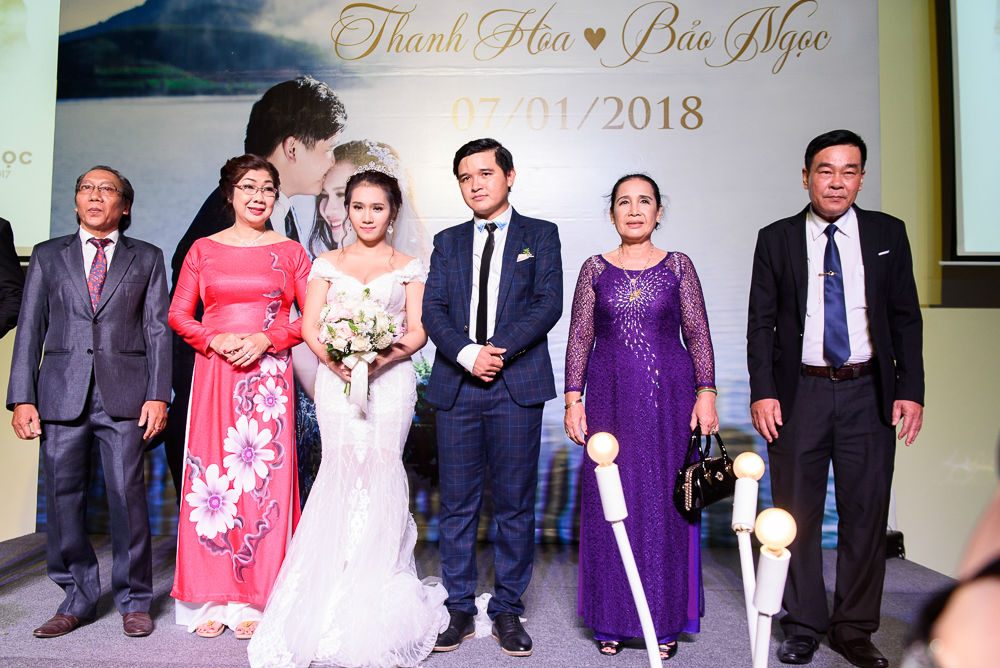 Ninh Dương Lan Ngọc một mình dự đám cưới diễn viên &#34;Cánh đồng bất tận&#34; - 1