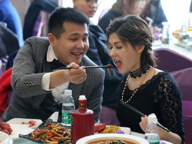 Vì sao nhiều cô gái Tây “mê mẩn” đàn ông Trung Quốc?