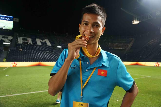 U23 Việt Nam: HLV Park Hang Seo loại hậu vệ Giẻ Triêng - 2