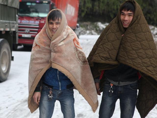 Tin tức trong ngày - Miền Bắc rét đậm, rét hại cả tuần, khả năng xảy ra băng giá